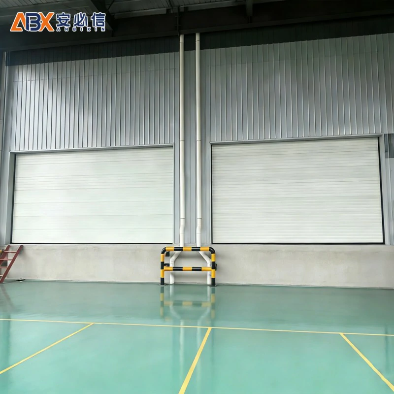 和田地区分段式滑升门